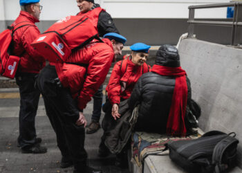 Away From Pomp of Olympics, Homeless Shiver on Streets of Milan