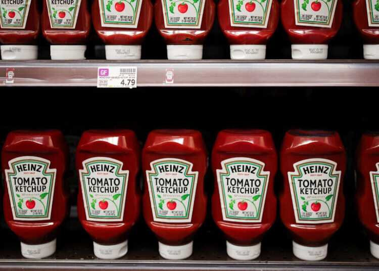 Kraft Heinz Reverses Course on Company Split as Sales Continue to Slide