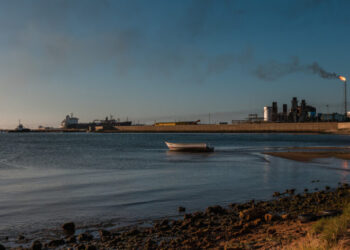 Democrats Push for Transparency on Venezuelan Oil Money Controlled by U.S.