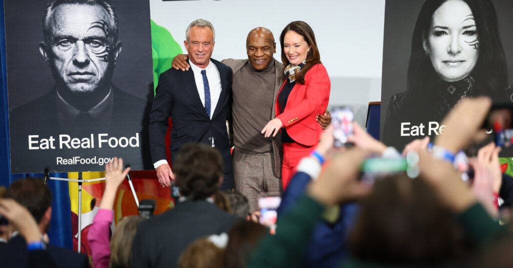 Eyeing the Midterms, Kennedy Pivots Toward Food and Away From Vaccines