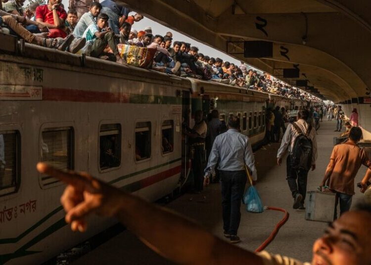 Students Won a Revolution in Bangladesh. They Want So Much More.