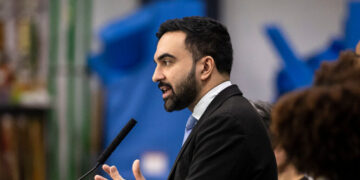 ‘Tax the Rich’ Rally Is Expected to Draw a Big Crowd. But Not Mamdani.