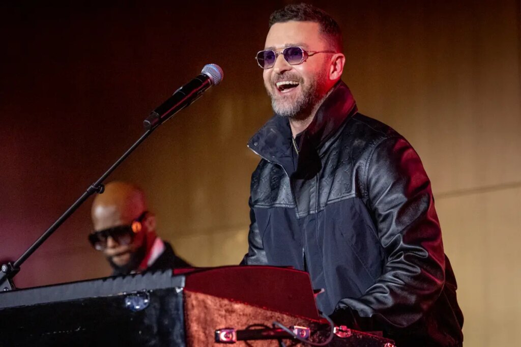 Justin Timberlake performs for first time since Lyme Disease diagnosis at Grammys event