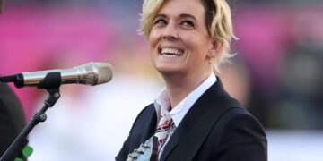 Brandi Carlile performs emotional rendition of ‘America the Beautiful’ at Super Bowl 2026