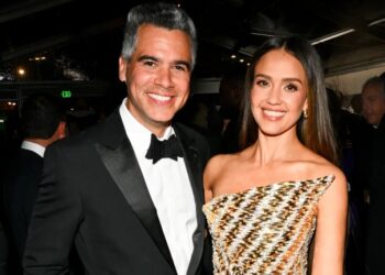 Jessica Alba, Cash Warren finalize divorce with multimillion-dollar payout 2 years after separating