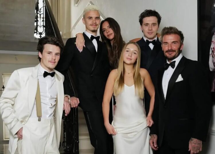 Harper Beckham, 14, sends love to 3 brothers as family drama with Brooklyn rages on