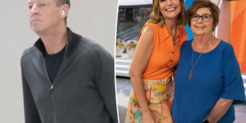 Savannah Guthrie’s husband spotted hurrying back to Tucson as desperate search for mother-in-law continues