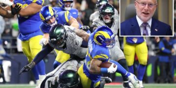 FCC takes step to probe NFL, other leagues about skyrocketing costs of streaming games