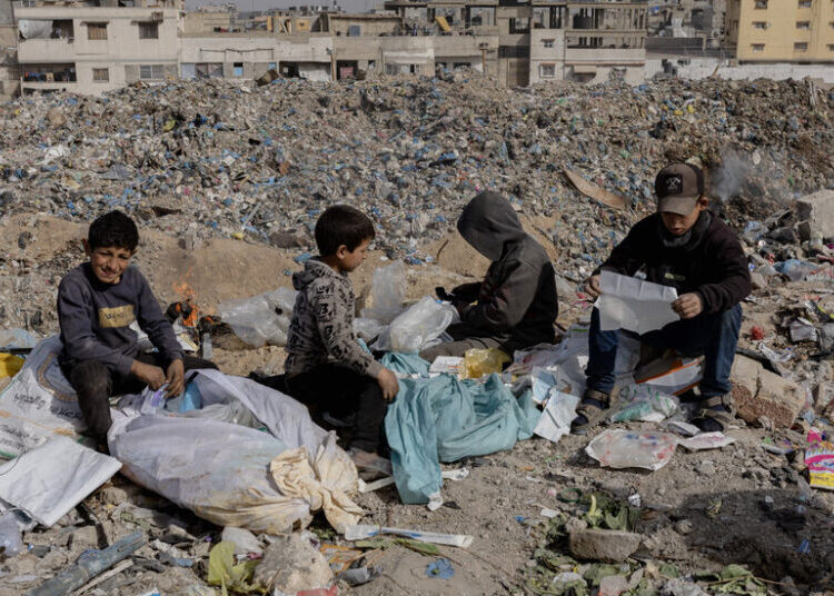 Trump’s ‘Board of Peace’ Said to Have Raised First Pledges for Gaza