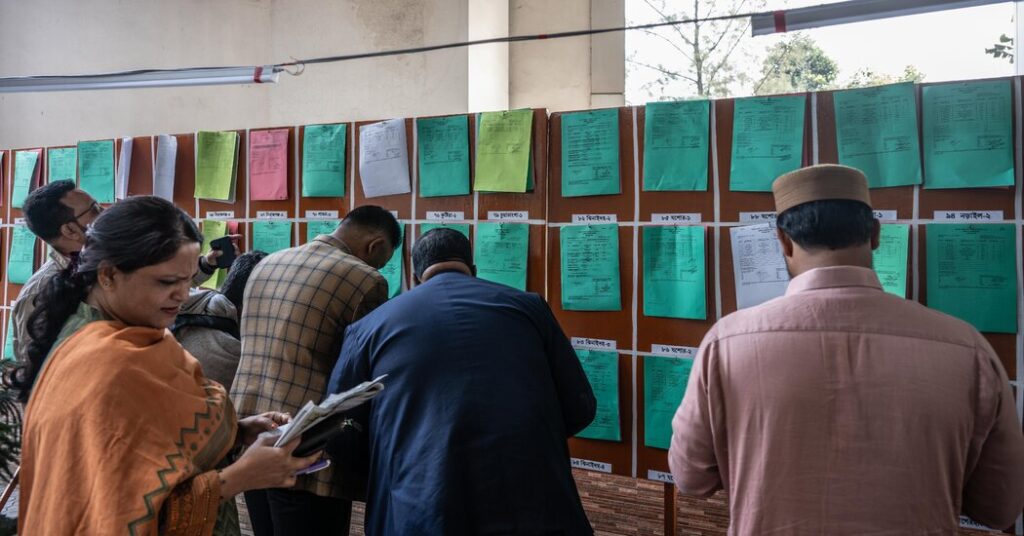 Bangladeshis Vote in Droves for Constitutional Change