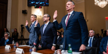 Immigration Officials Set to Testify Before Senate Panel