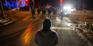 Prosecutor Seeks Dismissal of Charges Against Two Men in ICE Shooting Incident