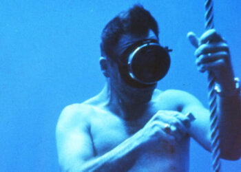 Bob Croft, Who Dived Deep Into the Ocean on a Single Breath, Dies at 91