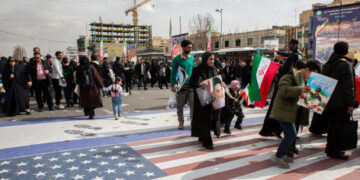 As Diplomats Talk, Pentagon Prepares for Possible War With Iran