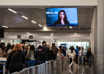 T.S.A. Workers Brace for Another Shutdown They Didn’t Cause