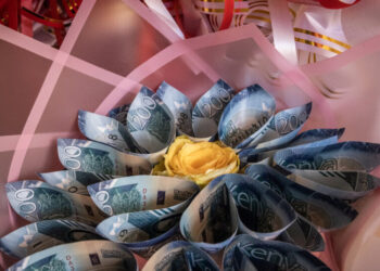 Can’t Buy Love? Kenya Bans Bouquets Made of Cash.