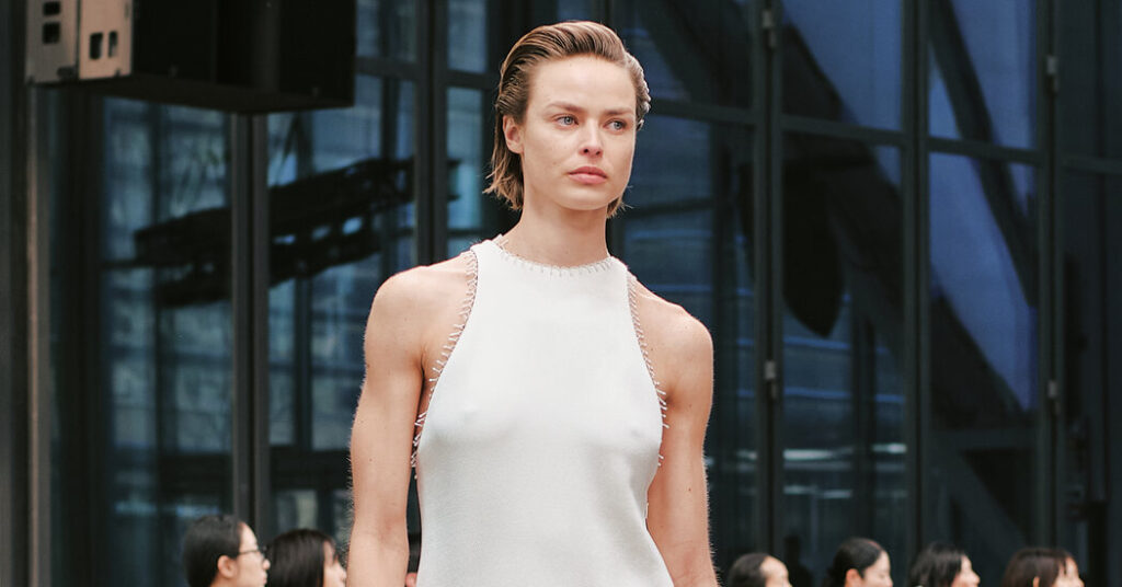 What Would Carolyn Bessette Kennedy Have Thought of the New Calvin Klein?