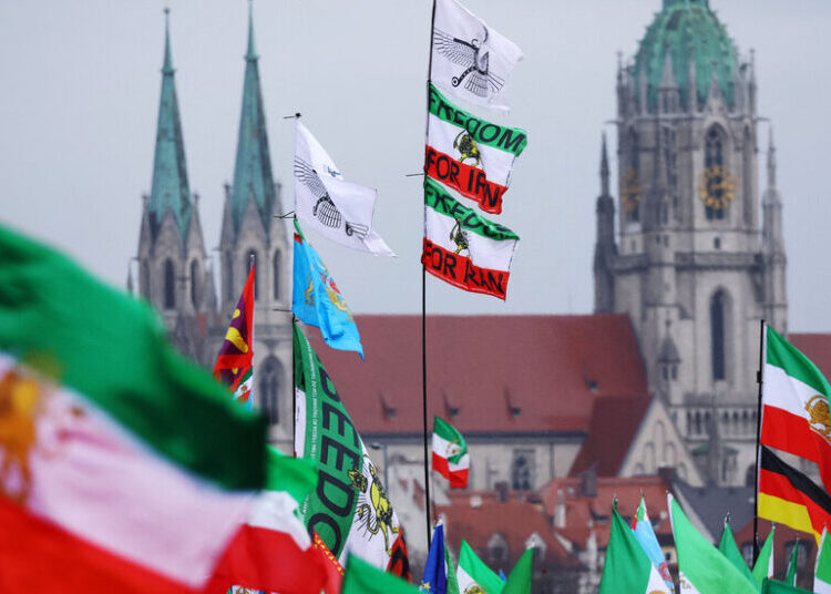 Thousands Rally for Iran Regime Change in Cities Around the World