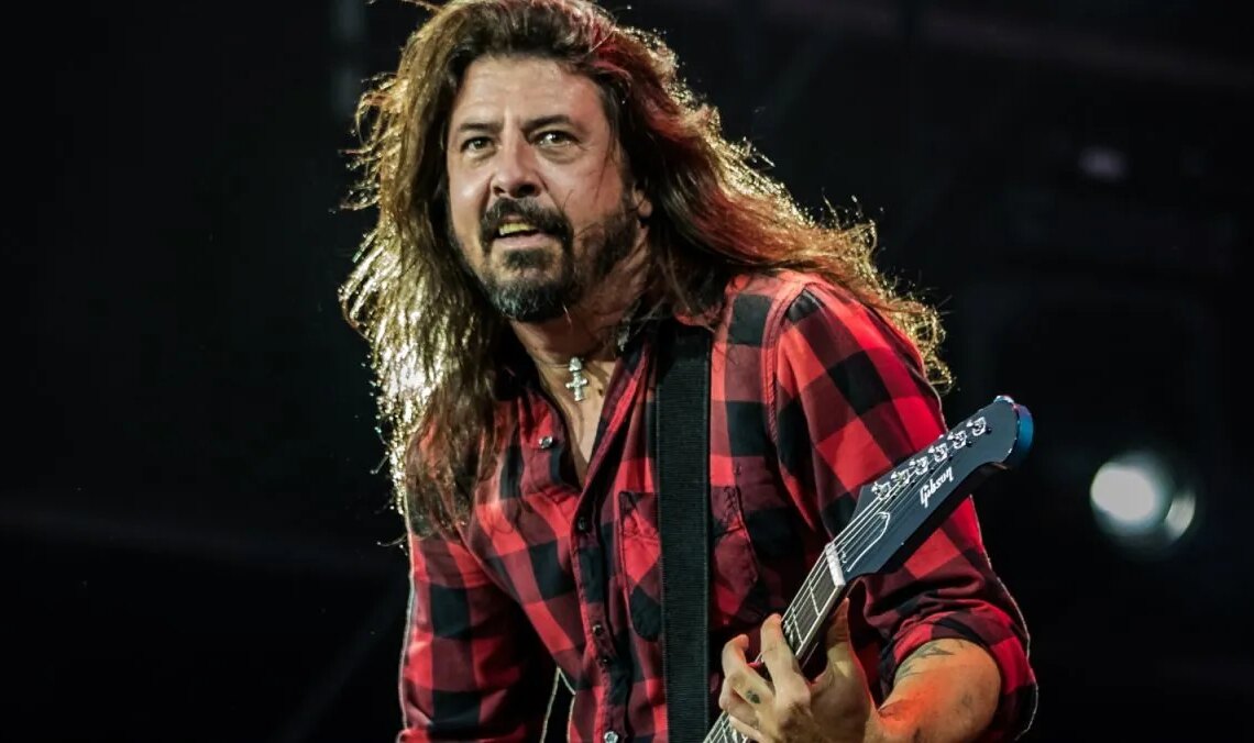 4 Forgotten Songs That Are Infinitely Better Than These Bands’ Biggest Hits