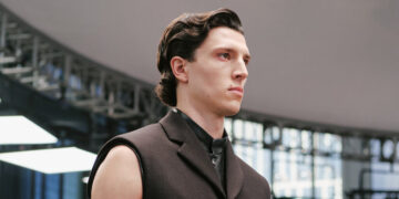 Bicepmaxxing at Calvin Klein