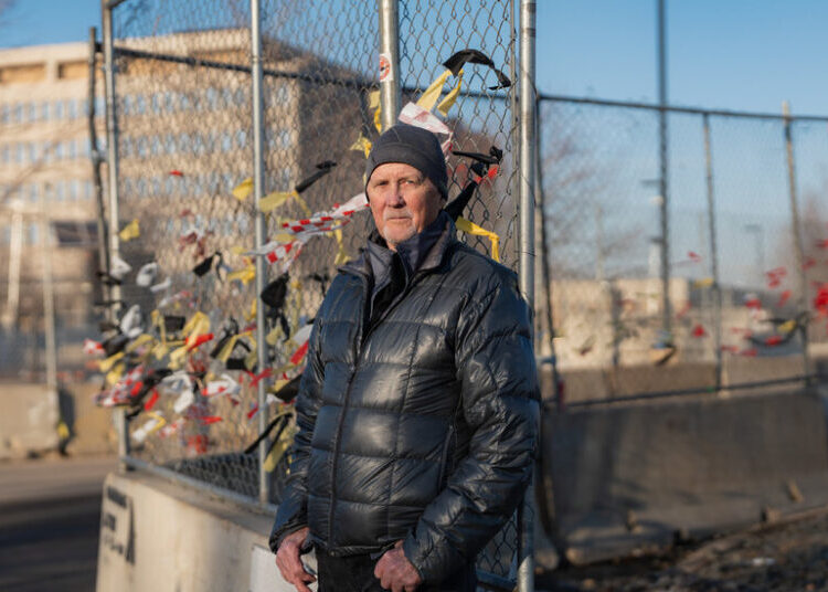 Military Veterans Protesting ICE See Crackdown Through Different Lens