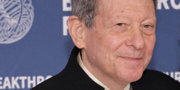 Tom Pritzker, Citing Epstein Connection, Steps Down as Hyatt’s Executive Chairman