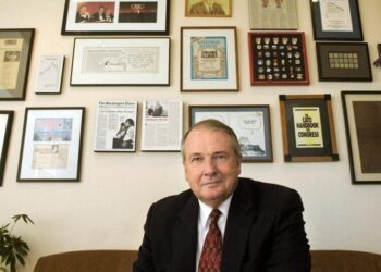 Ed Crane, Who Built a Libertarian Stronghold, Dies at 81