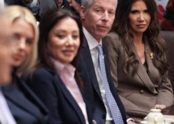 Trump limits DHS intervention during protests in Democratic cities, but ICE and Border Patrol will be ‘very forceful’ protecting federal property