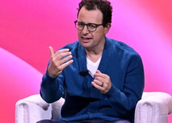 Exclusive: Anthropic announces partnerships with Allen Institute and Howard Hughes Medical Institute as it bets AI can make science more effici