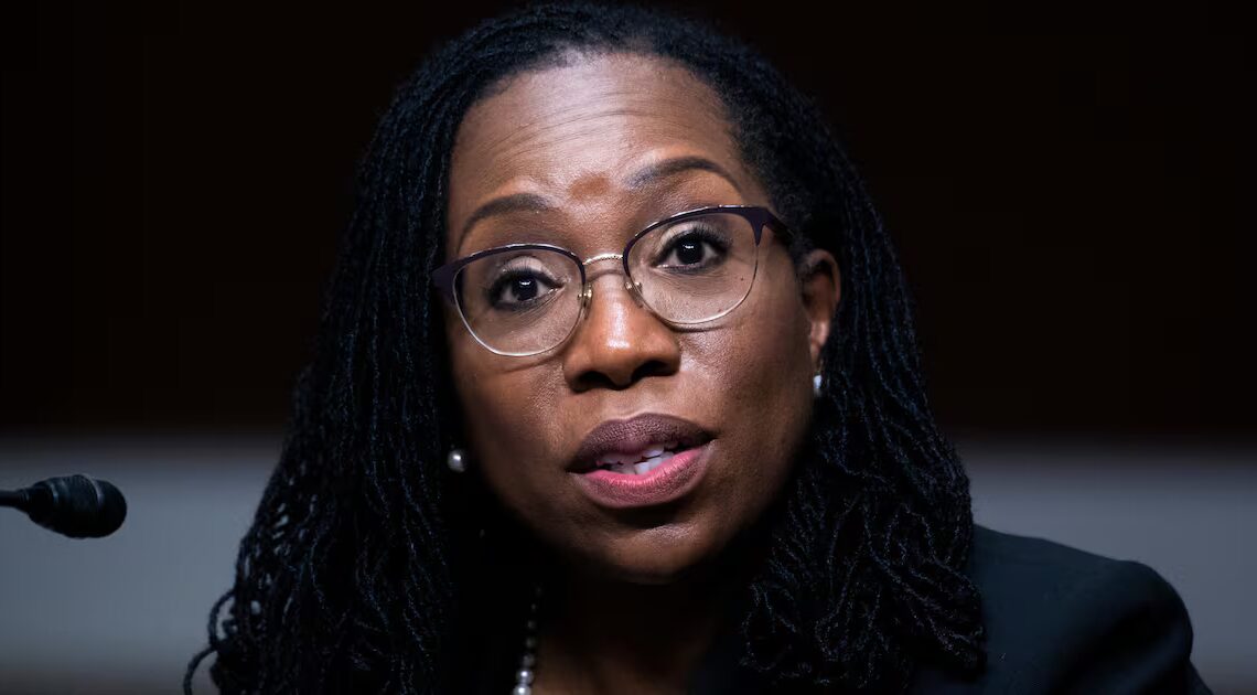 Supreme Court Justice Spotted in Audience at Grammy Awards