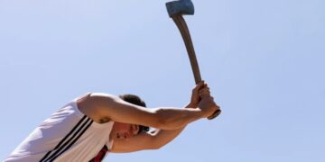 Tech stocks go into free fall as it dawns on traders that AI has the ability to cut revenues across the board