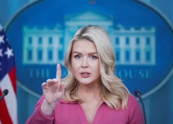 Leavitt scoffs at Bannon’s threat of ICE at polling places as a ‘silly hypothetical’