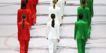 An Opening Ceremony Unvexed by the Future