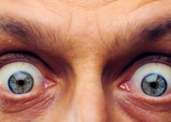 Man Wakes Up Homeless, Realizes He Fell Into AI Psychosis That Destroyed His Entire Life