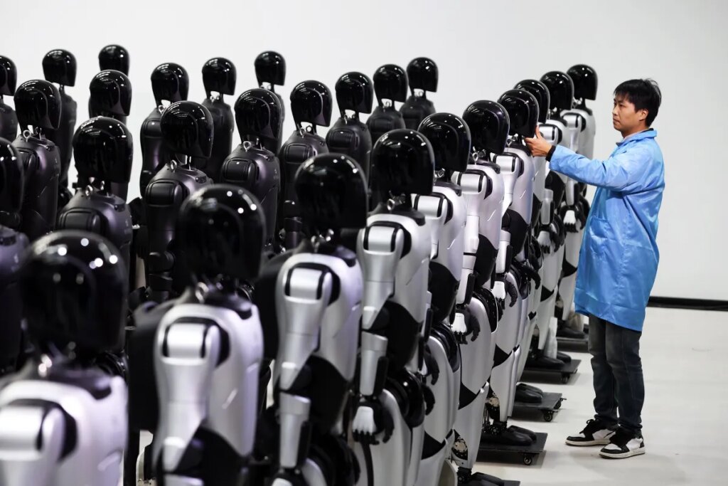 Trade Unions Alarmed by Robots Designed to Do Blue Collar Work