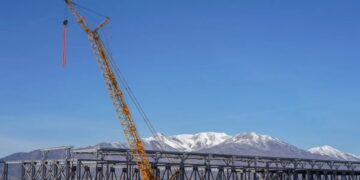 The U.S. construction industry’s need for labor is soaring and will need half a million new workers next year while AI giants ramp up spending