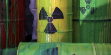 US Government Seeking Volunteers to Store Nuclear Sludge