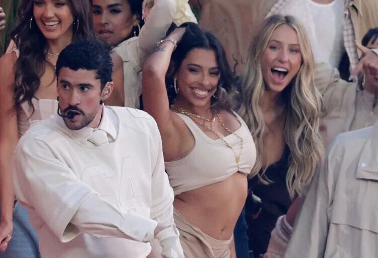 Behavior expert warns of hidden agenda behind Trump Super Bowl rage