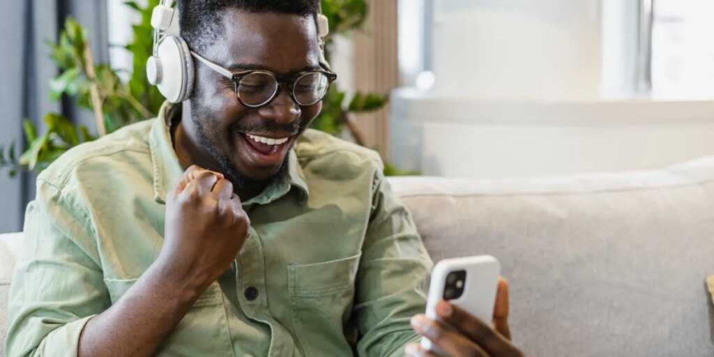 Billionaire Jenny Just says she could have saved ‘10 years of losses’ if she had learned this skill sooner from playing poker