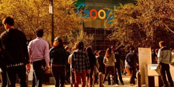 Google Has a Major Problem With ICE