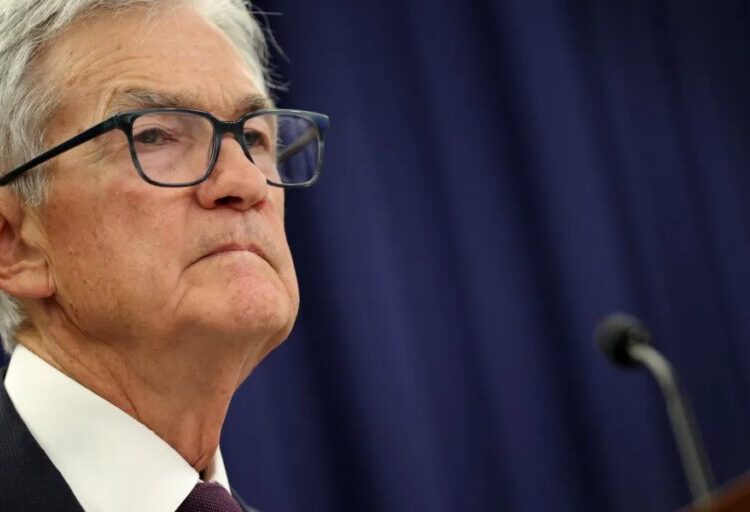 Something weird is going on with gold and interest rates, and a top Wall Street analyst sees inflation risks rewriting market logic
