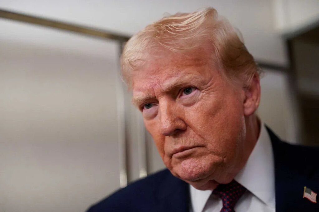 Trump racing to beat ‘alarming trend’ as MAGA base collapses:  ‘Potential wipeout’