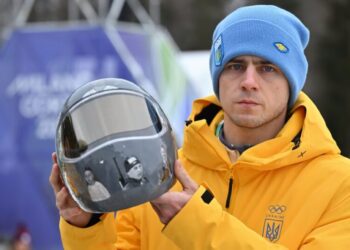 Winter Olympics Photo of the Day: Disqualified for a ‘Helmet of Remembrance’