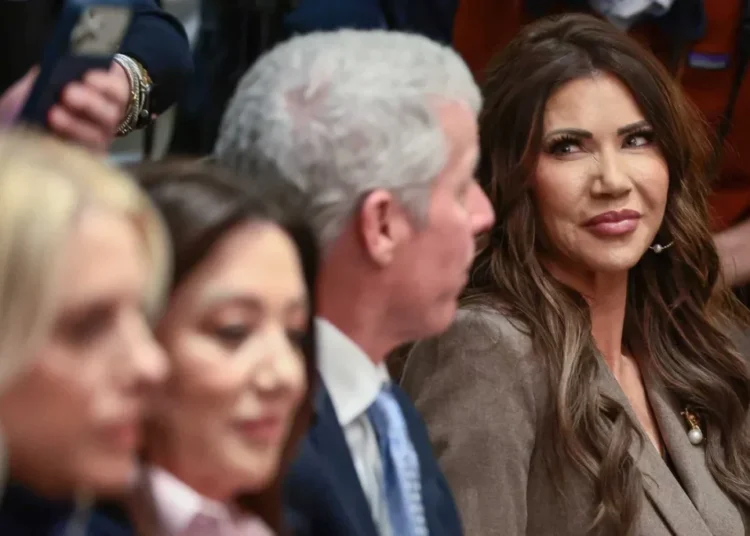 Trump gossips about ‘dead giveaway’ Kristi Noem is having an ‘affair’: report