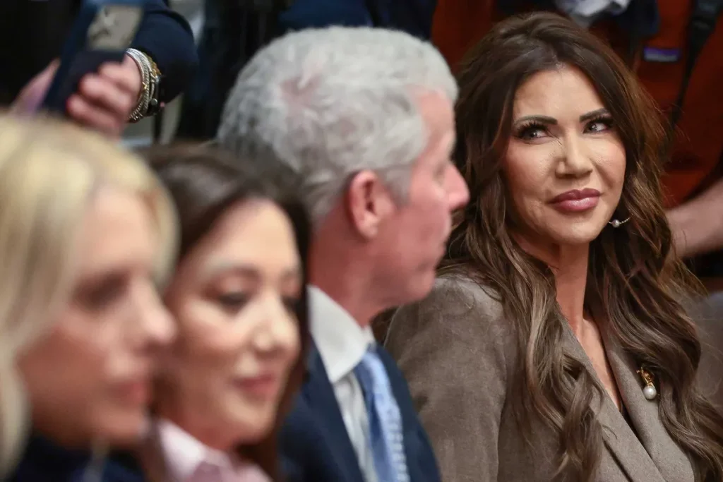 Trump gossips about ‘dead giveaway’ Kristi Noem is having an ‘affair’: report