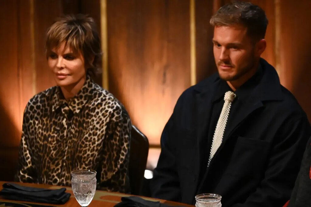 Lisa Rinna confronts ‘stalker’ Colton Underwood over ‘hostage’ comment during ‘Traitors’ reunion
