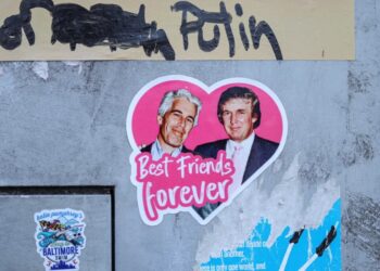Tiny detail in report about Trump pal’s Epstein ties could mean trove of new texts