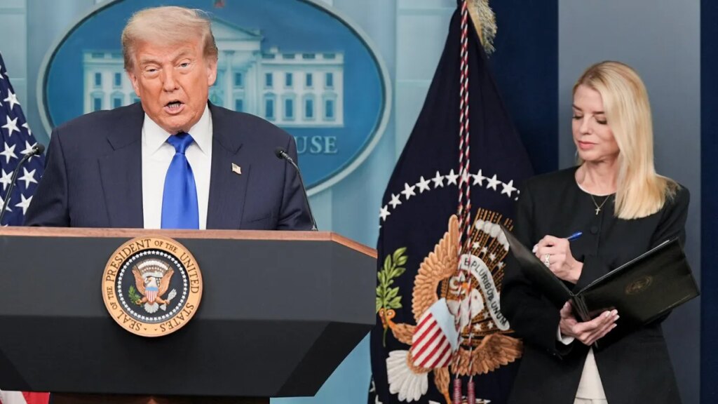 One simple move will give Dems a potent way to draw Trump’s poison