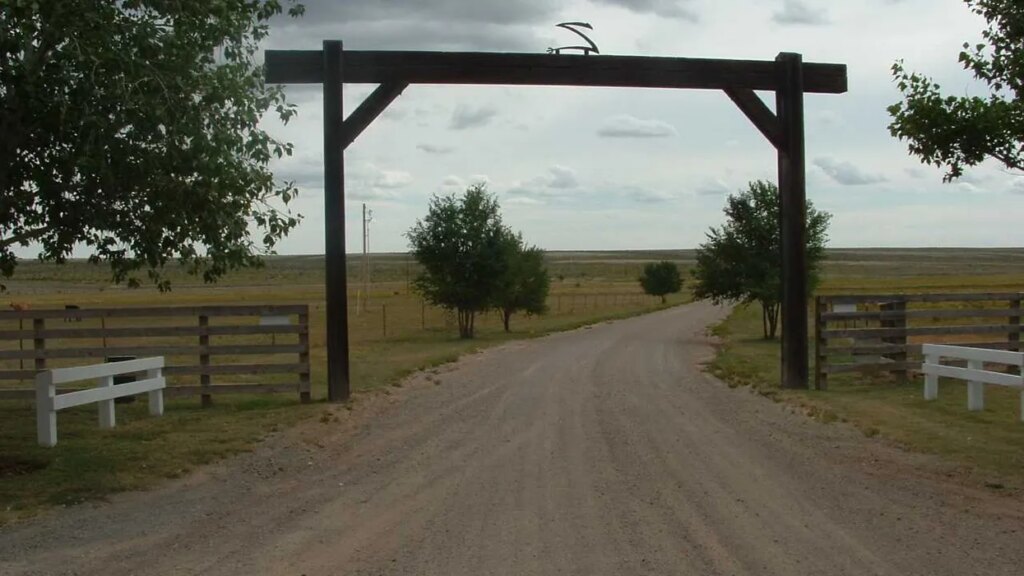 MAGA millionaire turns heads after being exposed as mystery buyer of Epstein complex