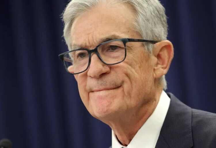 Jerome Powell is facing a ‘puzzlement’ of economic data, with contradictions likely to freeze any immediate action on the base rate